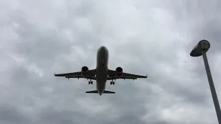 A320neo SAS landing at CPH