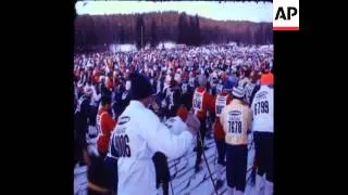 SYND 2/3/70 TEN THOUSAND SKIERS AKE PARK IN CROSS COUNTRY RACE