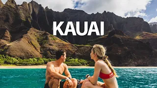 Top Things To Do in Kauai, Hawaii // Hiking in Kauai, Napali Coast Boat Tour, Helicopter Tour