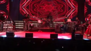 Jaadu Hai Nasha Hai - Shreya Ghoshal Live in Delhi