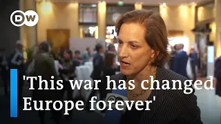 Historian Anne Applebaum on how Russia's war in Ukraine will end | DW Interview