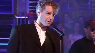 Pet Shop Boys - Left To My Own Devices on Top of the Pops 01/12/1988