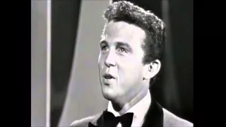 Bobby Vinton - Blue Velvet (Excerpt only) From Ed Sullivan Show Performance