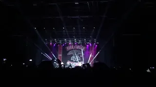 Five Finger Death Punch - Wrong side of heaven (9/11/2017 Moscow, Stadium Live)