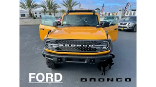 2021-2022 Ford Bronco BADLANDS | 7 speed Manual | Two Door