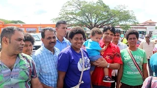 Fijians meet their Attorney General Hon. Aiyaz Sayed-Khaiyum at the Ba Municipal Market.