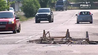 У Рівному через недопрацювання комунальників водіям загрожувала небезпека