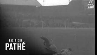 Football Match - Millwall (1935)