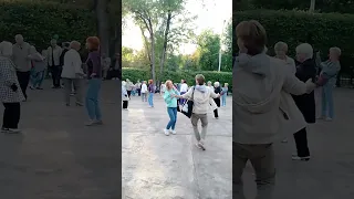 танцы кому заа! Саранск. парк Пушкина. 26 апреля 2023 год.