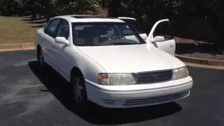 Robert's '99 Toyota Avalon by Gerald