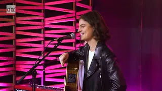 KFOG Private Concert: BØRNS Interview