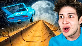 SALTANDO de la MEGA RAMPA más GRANDE de GTA 5! 🚘🌕 (Mods)