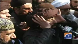 Khadim Hussain Rizvi's funeral prayers offered in Lahore