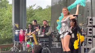 KC & The Sunshine Band - Shake Your Booty live at Indiana State Fair, Indianapolis, IN 8/12/22