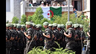 شاهد.. الاستعراض العسكري الكامل للجيش الجزائري بمناسبة الذكرى الستين للاستقلال