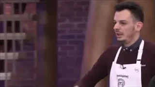 MasterChef Greece 2019 - Ο Χαράλαμπος (Κυπριακό Κουλί) διαφωνεί με τον Κουτσόπουλο!