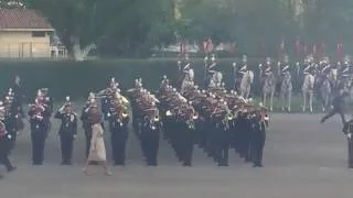 Reina Sofía pasando revista a las tropas (Jura Bandera 2016 Madrid)