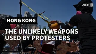 Hong Kong: the unlikely weapons used by protesters | AFP