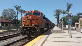 Monster BNSF Stack Train w/Horn Salute @ Fullerton Station