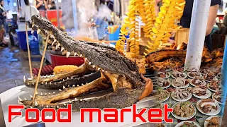 Food market in Central Vientiane capital city, Laos 🇱🇦 #food #yummy #adventurelandFood