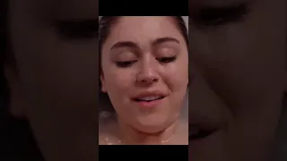 sex Appeal | girl is bathing in bathtub | Hollywood movie clip