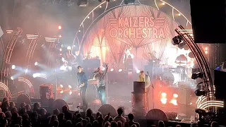 Kaizers Orchestra - En For Orgelet, En For Meg - live @ Sentrum Scene, Oslo, 13.10.23