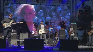 Na Kloboučku live - Bára Basiková - No More Tears