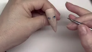 Portrait nail art