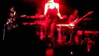 Jessie J - MAMA KNOWS BEST - Live @ Hoxton Square