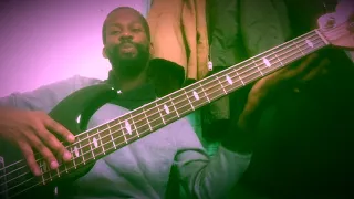 Cours de guitare basse Gospel : Comment jouer l'adoration  la méthode facile