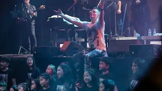 Marc Martel sings "We Are The Champions" with Children's Choir | Live in Tashkent, Uzbekistan (2022)