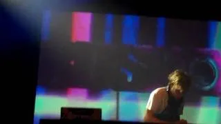 Rusko - "Woo (Boost)" - New single live @ the Sound Academy in Toronto (2010)