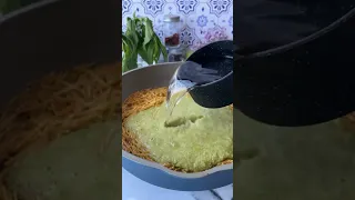 Probar este fideo seco verde te hará recordar el sazón de tu abuela. ✨🥺💛