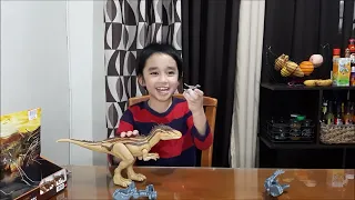 Mattel's Jurassic World Carcharodontosaurus Toy Review