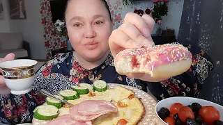 ВКУСНЫЙ ЗАВТРАК💥КОФЕ☕ПИРОЖНОЕ🧁ОМЛЕТ🥘ОВОЩИ🍎🥒ОЧЕНЬ ВКУСНО😋