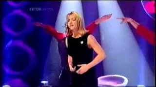 Britney Spears - Born to make you happy (Live @ Peter Blue Show 1999)