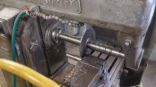 B142134 - Adcock-Shipley Milling Machine