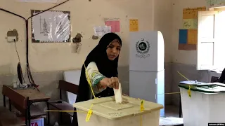 Turnout High In Peshawar As Pakistanis Vote In Elections A Day After Deadly Attacks In Balochistan