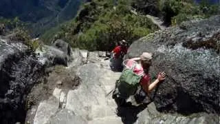 Huayna Picchu - Part 2 (HD video of entire Descent)