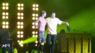 Twenty One Pilots Chlorine & Car Radio Live in the Boro