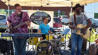 Hold On - Run with Patience - Napa Farmers Market July 14 2018