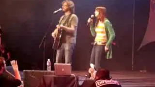 PAX08 Concert - JoCo and Felicia Day Sing "Still Alive"