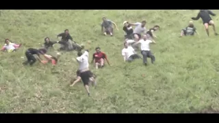 Gloucestershire cheese rolling 2016