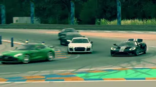 Epic Ford GT 2017 vs. Supercars Race at 24 Hours of Le Mans!