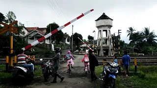 Railroad Crossing Activities in the Village | railroad crossing Indonesia