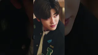 Unskippable look from JAEMIN. 👌
