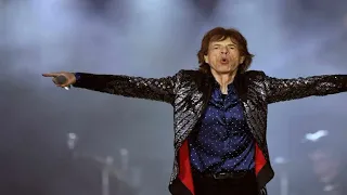 Mick Jagger returns to stage for first time since heart surgery