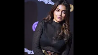 shriya thunder thighs