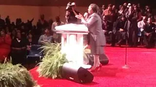 104th COGIC Holy Convocation, Evangelist Kim Burrell ministered