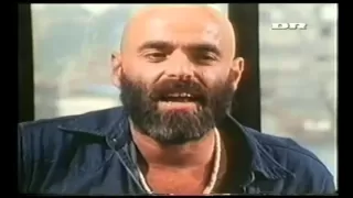 Shel Silverstein introducing the group Dr Hook - From Shel´s Houseboat